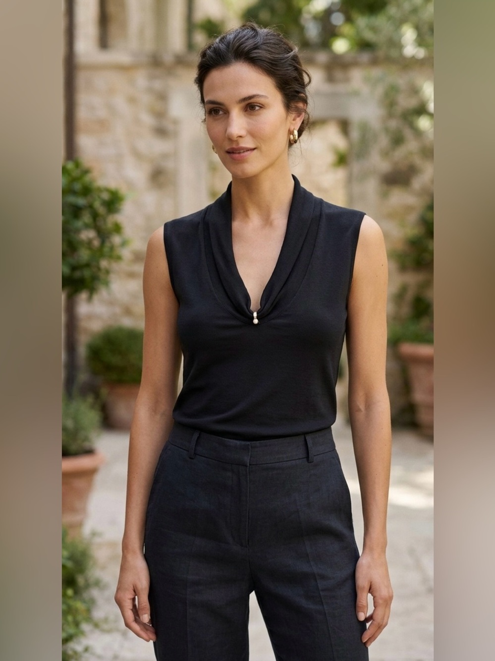 Fabiana Filippi Black Sleeveless Draped V-Neck Top with shiny detail size M